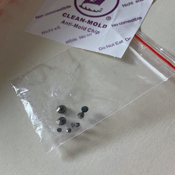 Bakers Silver Pointed Toe Flats w/ Sparkle Rhinestones Size 8 M - Picture 11 of 12